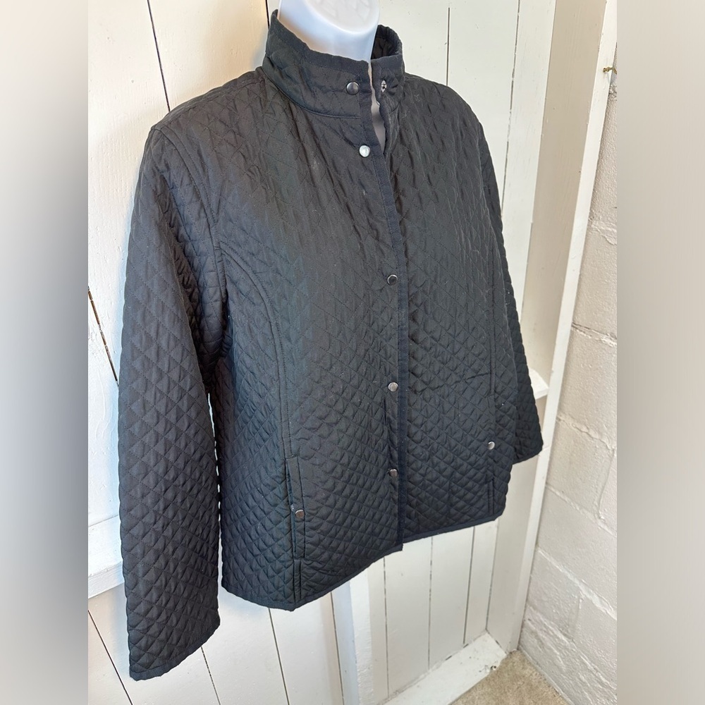 First Issue Liz Claiborne Quilted Black Jacket Women’s Size Large Snap Up - Picture 4 of 11